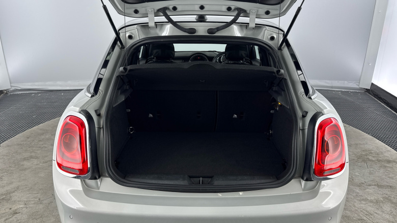 MINI Hatchback 2.0 Cooper S 5dr Petrol Hatchback